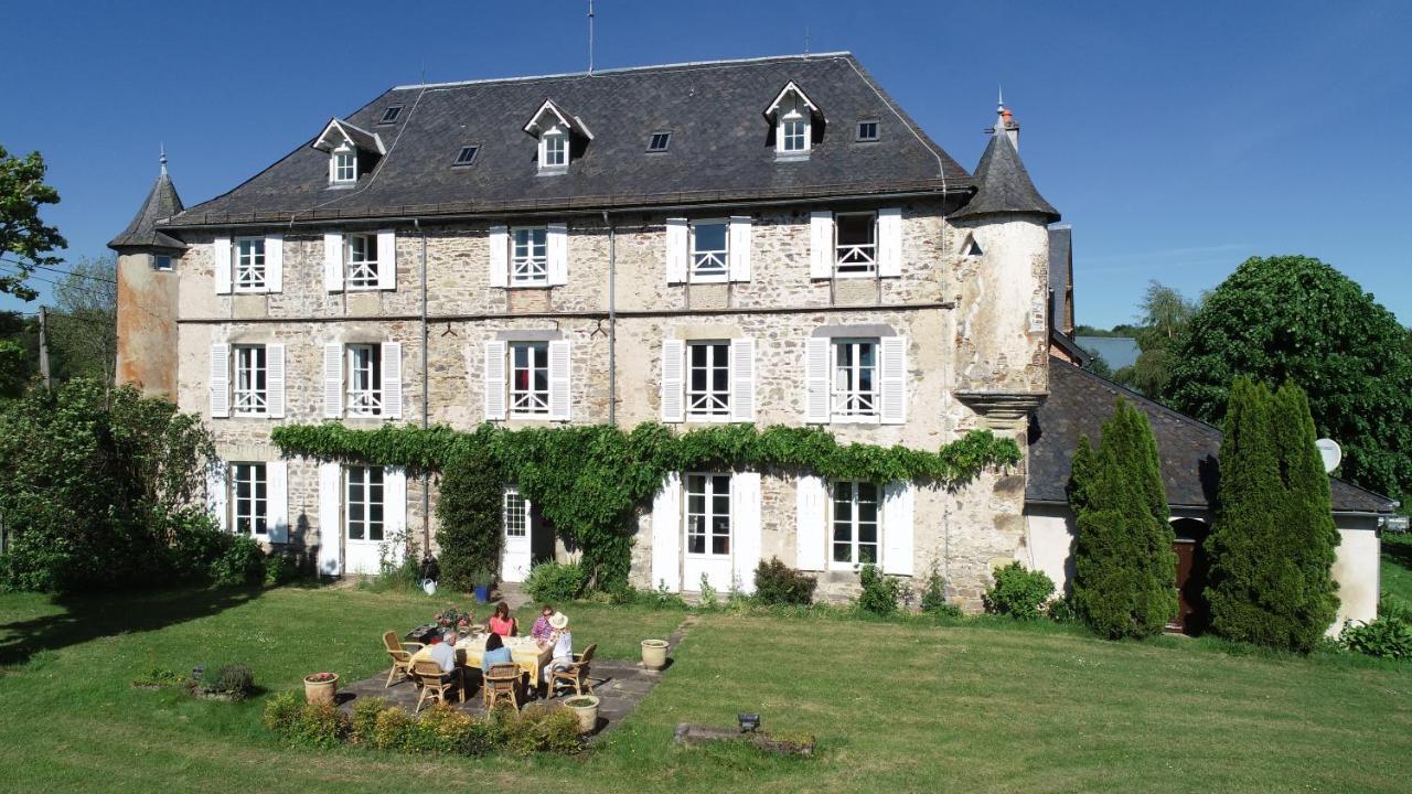 Chateau De Savennes - Caveau De Sabrage Exterior foto