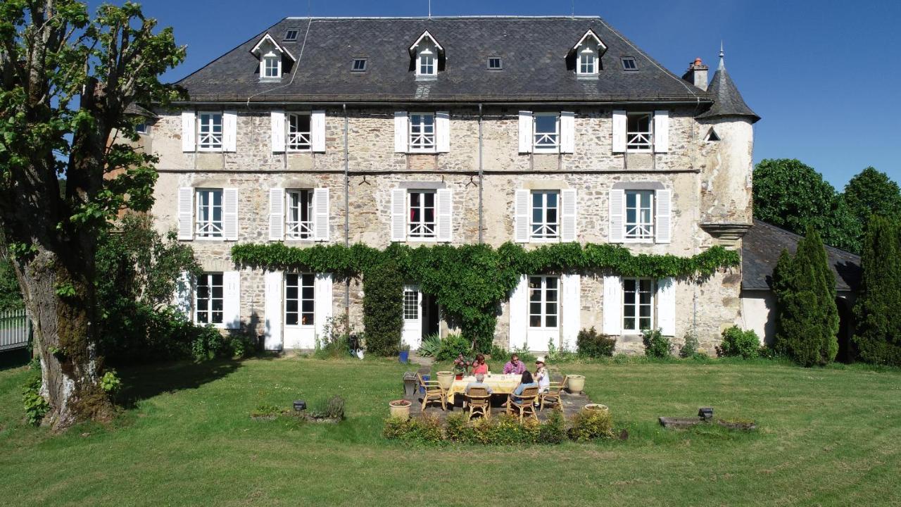 Chateau De Savennes - Caveau De Sabrage Exterior foto